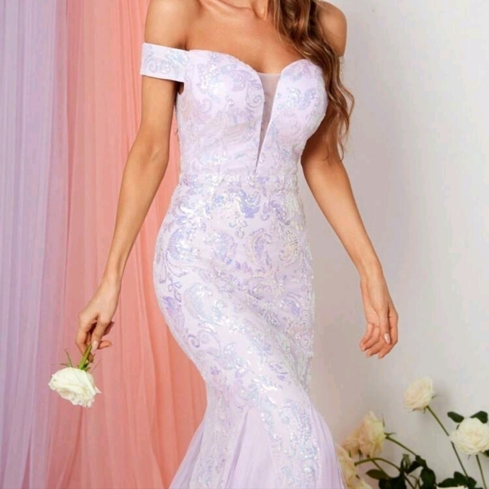 Mauve/Purple, Contrast Sequin and Contrast Mesh Mermaid Maxi Formal Gown - Picture 6 of 8
